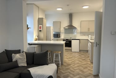 7 bed house, Alfreton Road, Radford, Nottingham, NG73NG - Image 1